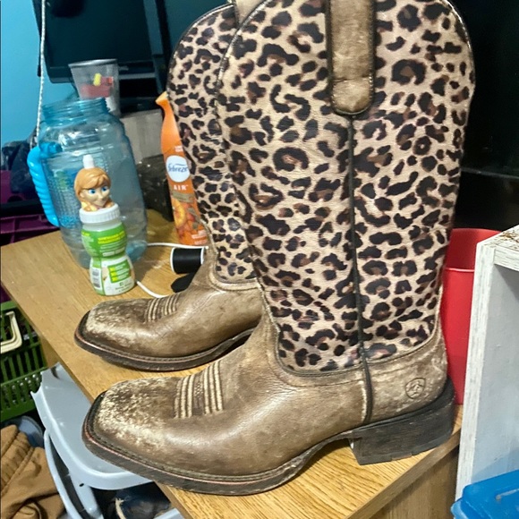 Ariat circuit savanna leopard square toed western boots 8.5B - Picture 5 of 6